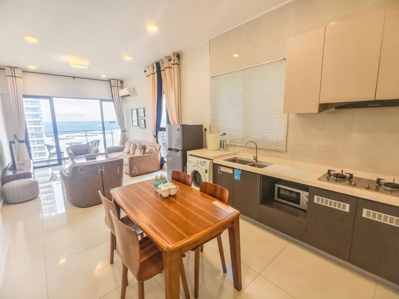 Condominium for Rent at Amberside @ Country Garden Danga Bay - Chia Shien Lim - Living Room - PropertyGuru.com.my