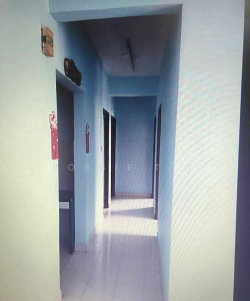 Apartment for Rent at Bayu Puteri 1 - Robbie Tan - Corridor - PropertyGuru.com.my