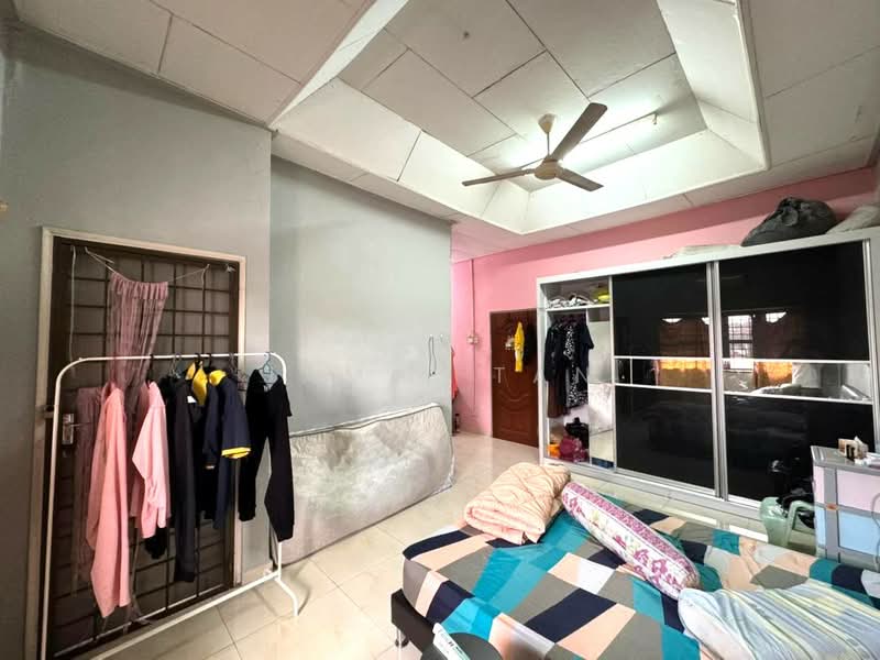 Taman Ungku Tun Aminah Tamans Ungkus Tuns Aminahs untuk Untuk Dijual - RM 580,000, Feb 2026 - Bedroom - PropertyGuru.com.my