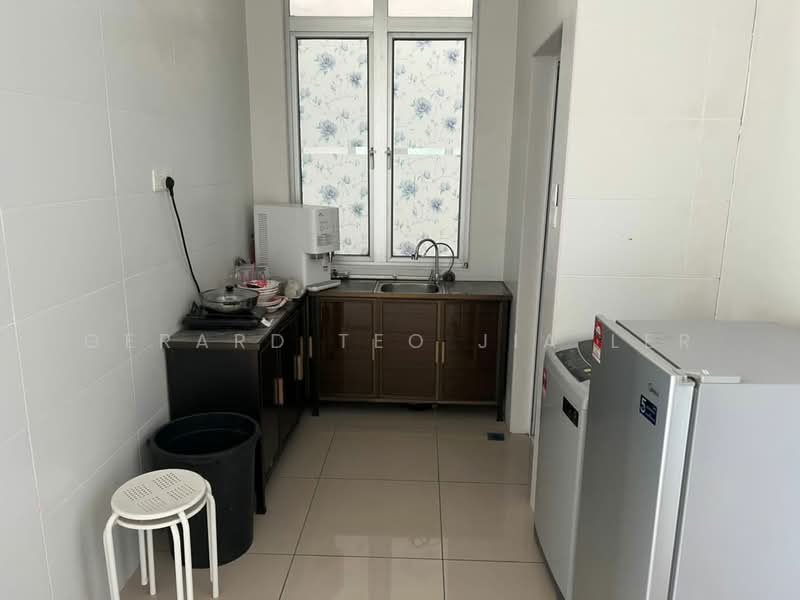 BM City Suites @ BM City Mall untuk Untuk Disewa - RM 1,500 /bulan, Mac 2026 - Kitchen - PropertyGuru.com.my