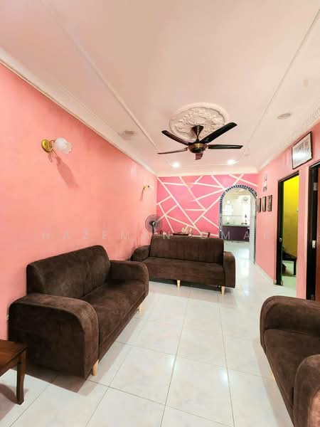 [20x55 - Extended Kitchen] 1-Storey Taman Mawar Seksyen 5 Taman Kinrara Puchong untuk Untuk Dijual - RM 449,000, Feb 2026 - Living Room - PropertyGuru.com.my