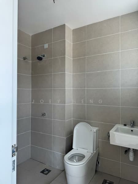 Irama Sendayan 20x75 Non-Facing For Sale untuk Untuk Dijual - RM 590,000, Feb 2026 - Bathroom - PropertyGuru.com.my