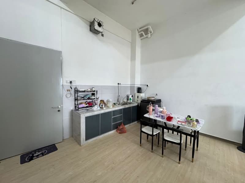 Service Residence for Rent at The Garden Residences - Davin Tan - Kitchen - PropertyGuru.com.my