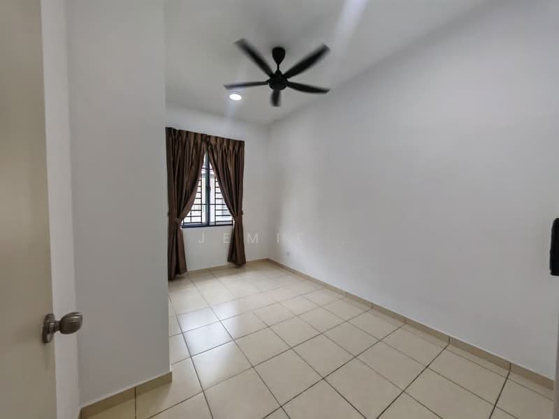 2-storey Terraced House for Rent in Pasir Gudang (Johor) - Jemie . - Interior - PropertyGuru.com.my