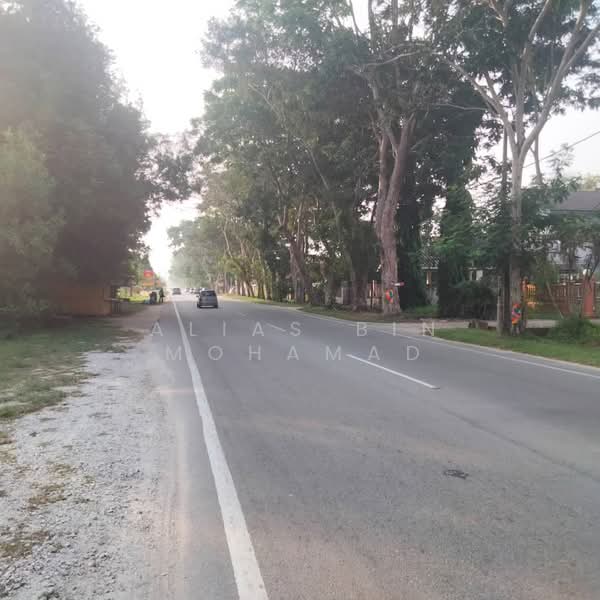 Residential Land for Sale in Kampung Tok Jembal (Kuala Nerus) - Alias Bin Mohamad - Exterior - PropertyGuru.com.my