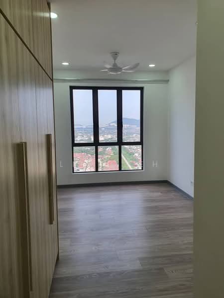 Service Residence for Sale at United Point (Residensi Berpadu) - Leon Teh - Bedroom - PropertyGuru.com.my
