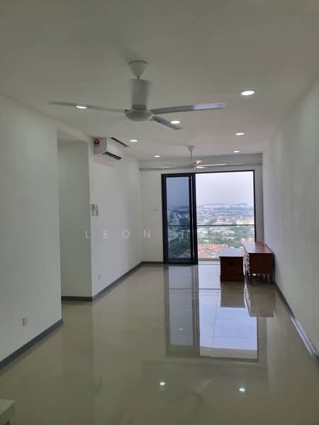 Service Residence for Sale at United Point (Residensi Berpadu) - Leon Teh - Living Room - PropertyGuru.com.my