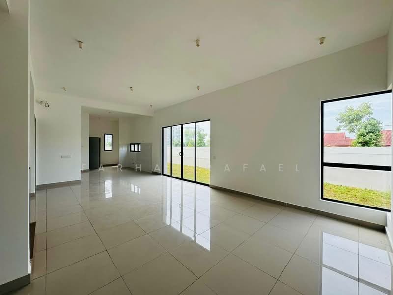 Semi-Detached House for Sale in Cyber 10 (Cyberjaya) - Farhan Rafael - Living Room - PropertyGuru.com.my