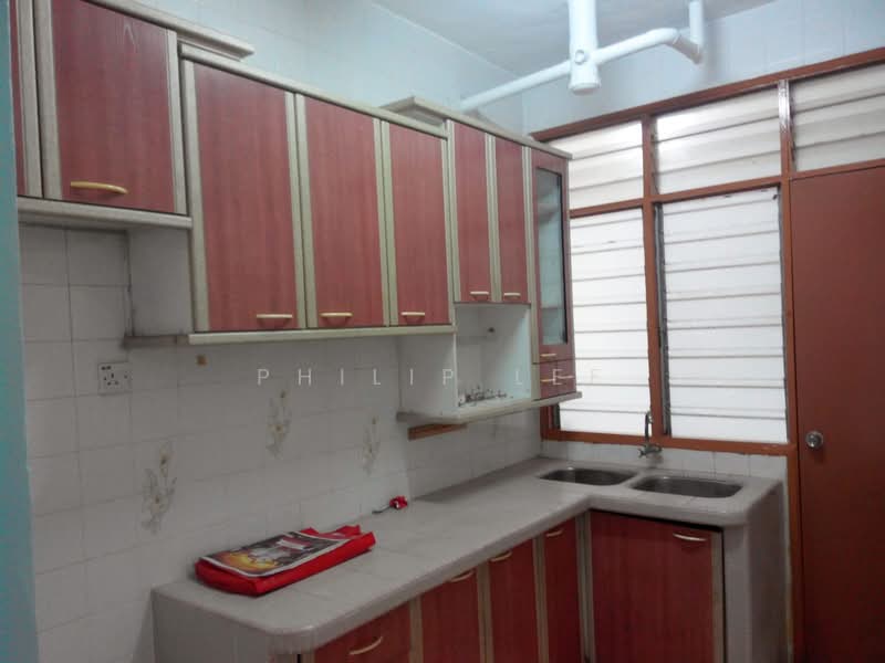 Apartment for Sale at Subang Perdana Goodyear Court 8 - Philip Lee - Kitchen - PropertyGuru.com.my