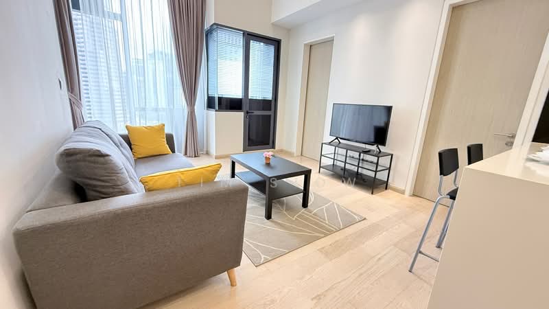 Service Residence for Rent at Star Residences One - Tim Siow - Living Room - PropertyGuru.com.my