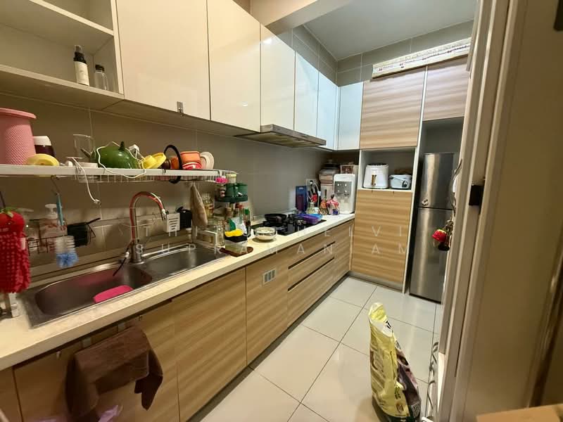 Service Residence for Sale at V-Residensi 2 - Thiruchelvi Supramaniam - Kitchen - PropertyGuru.com.my