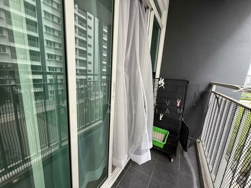 Service Residence for Sale at V-Residensi 2 - Thiruchelvi Supramaniam - Balcony - PropertyGuru.com.my