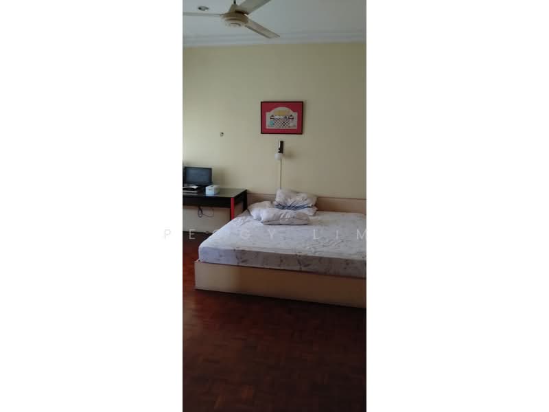 Double Storey Bungalow @ Taman Serdang, Sitiawan, Perak untuk Untuk Disewa - RM 5,000 /bulan, Feb 2026 - Bedroom - PropertyGuru.com.my
