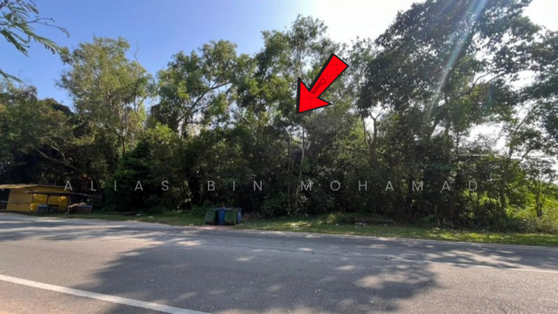 For Sale - 8 Lot Kedai di tepi Jalan Utama Tok Jembal, Kuala Nerus, Terengganu