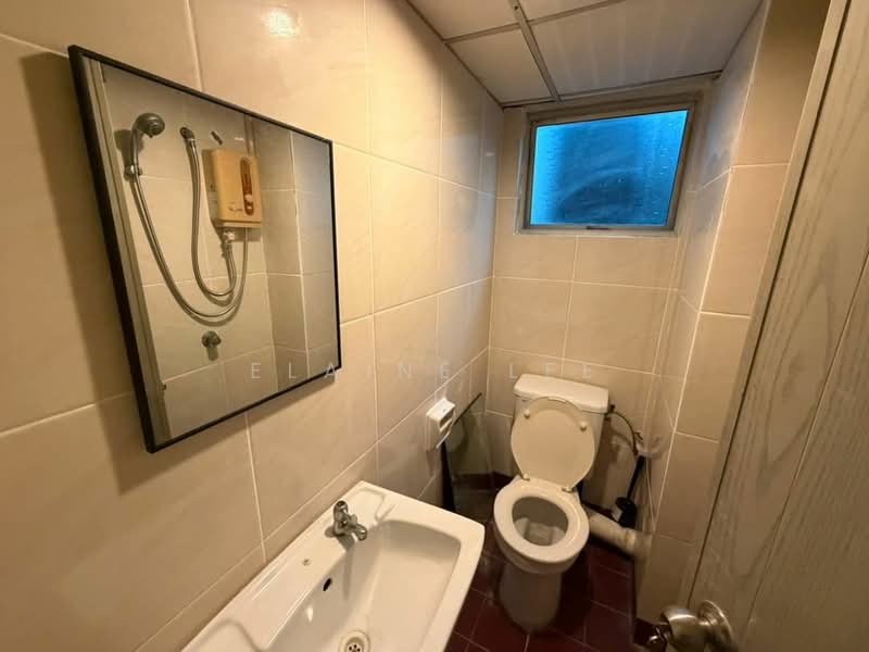 Condominium for Sale at N-Park Condominium - Elaine Lee - Bathroom - PropertyGuru.com.my