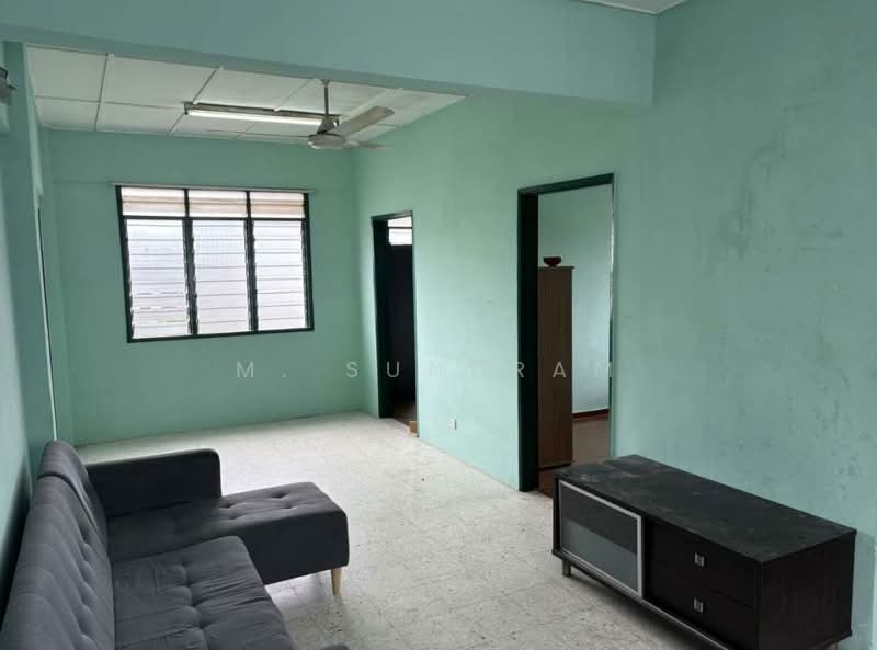 Dahlia Apartment untuk Untuk Disewa - RM 720 /bulan, Feb 2026 - Living Room - PropertyGuru.com.my