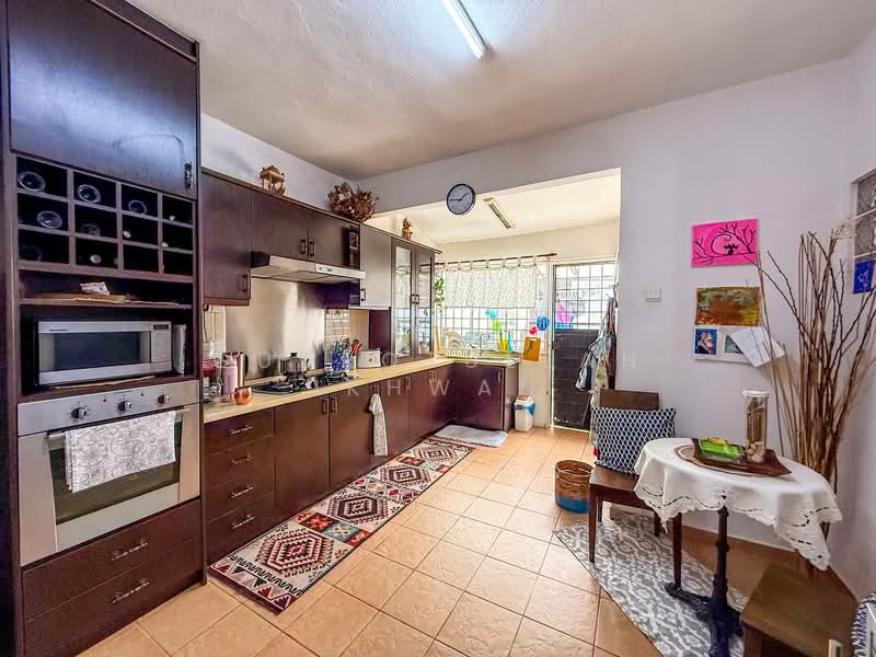 2-storey Terraced House for Sale in Ampang (Selangor) - Gudrotullah Ikhwan - Kitchen - PropertyGuru.com.my