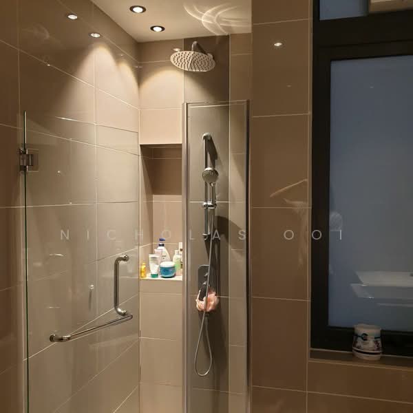 Service Residence for Rent at Seventeen Residences (Biji Living) - Nicholas Ooi - Bathroom - PropertyGuru.com.my