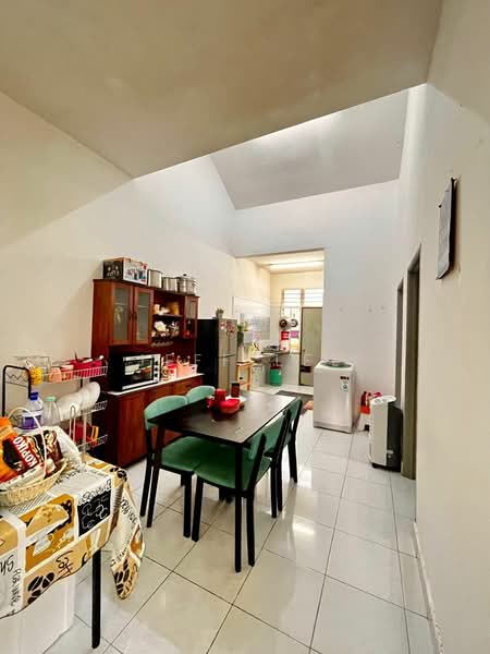 1-storey Terraced House for Sale in Taman Abad (Johor Bahru) - Jeff Lee - Kitchen - PropertyGuru.com.my
