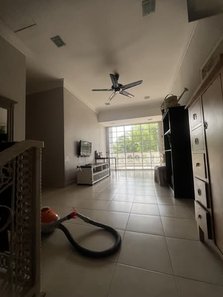 Semi-Detached House for Sale in Rawang (Selangor) - Al-Hana Ahmad - Living Room - PropertyGuru.com.my