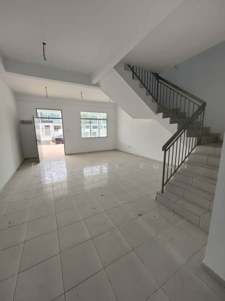 Terraced House for Sale in Taman Kundang Jaya (Rawang) - Foo Kok Kuan - Living Room - PropertyGuru.com.my