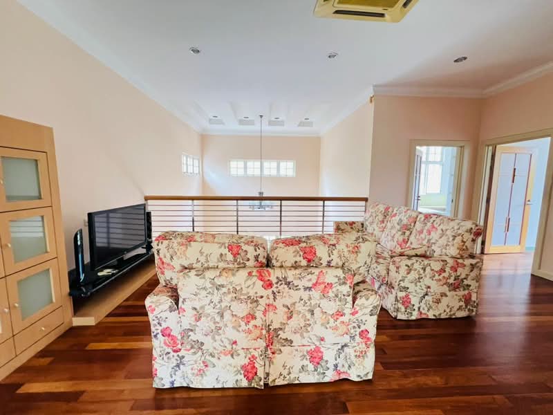 Perdana Lakeview East untuk Untuk Dijual - RM 3,500,000, Feb 2026 - Living Room - PropertyGuru.com.my