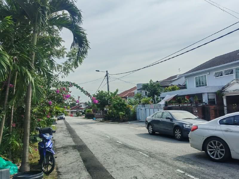 Semi-Detached House for Sale in Subang Jaya (Selangor) - Alice Kuon - Exterior - PropertyGuru.com.my