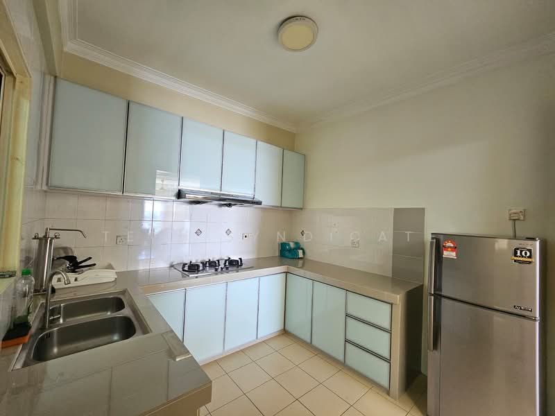 Condominium for Rent at Gold Coast Resort Condominium - Teoh Syndicate - Kitchen - PropertyGuru.com.my