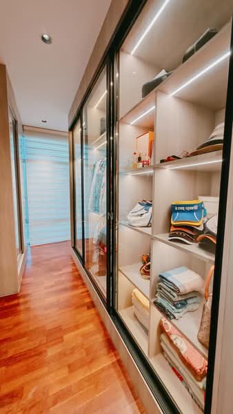 For Sale - Sierramas West