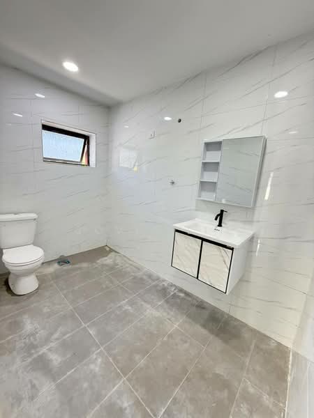 Rumah Berkembar untuk Dijual di Kampung Bahru (Johor Bahru) - Jovel Lim - Bathroom - PropertyGuru.com.my