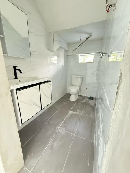 Rumah Berkembar untuk Dijual di Kampung Bahru (Johor Bahru) - Jovel Lim - Bathroom - PropertyGuru.com.my