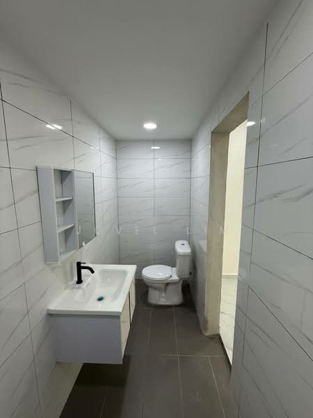 Rumah Berkembar untuk Dijual di Kampung Bahru (Johor Bahru) - Jovel Lim - Bathroom - PropertyGuru.com.my
