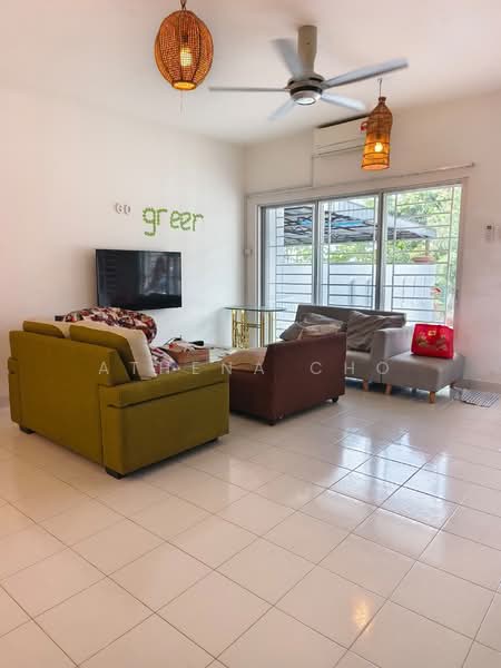 The Linea @ Enstek untuk Untuk Dijual - RM 470,000, Mac 2026 - Living Room - PropertyGuru.com.my