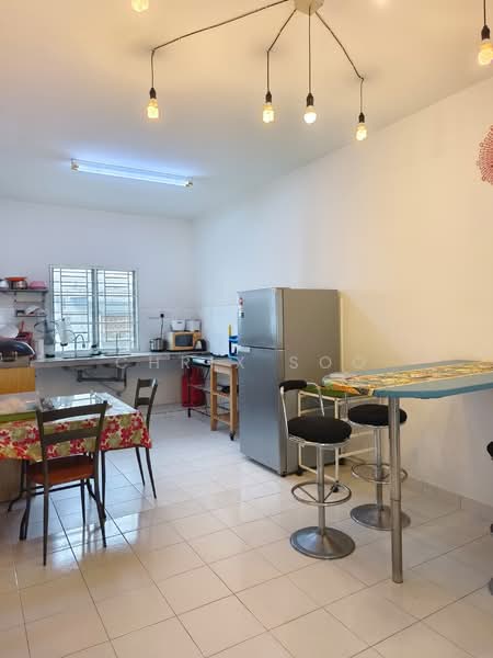 The Linea @ Enstek untuk Untuk Dijual - RM 470,000, Mac 2026 - Kitchen - PropertyGuru.com.my