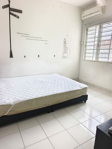 The Linea @ Enstek untuk Untuk Dijual - RM 470,000, Mac 2026 - Bedroom - PropertyGuru.com.my