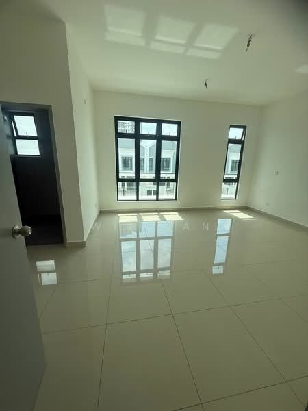2-storey Terraced House for Sale in Taman Desa Palma (Tebrau) - Win Tan - Interior - PropertyGuru.com.my