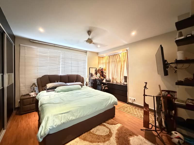 Condominium for Sale at Desa Putra - M.J Zairin - Bedroom - PropertyGuru.com.my
