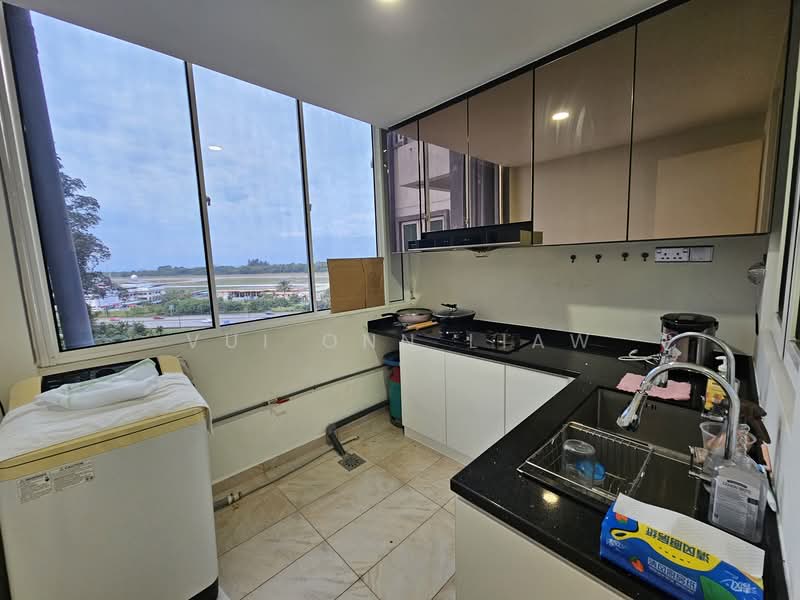 Condominium for Sale at Kristal - Vui Onn Liaw - Kitchen - PropertyGuru.com.my