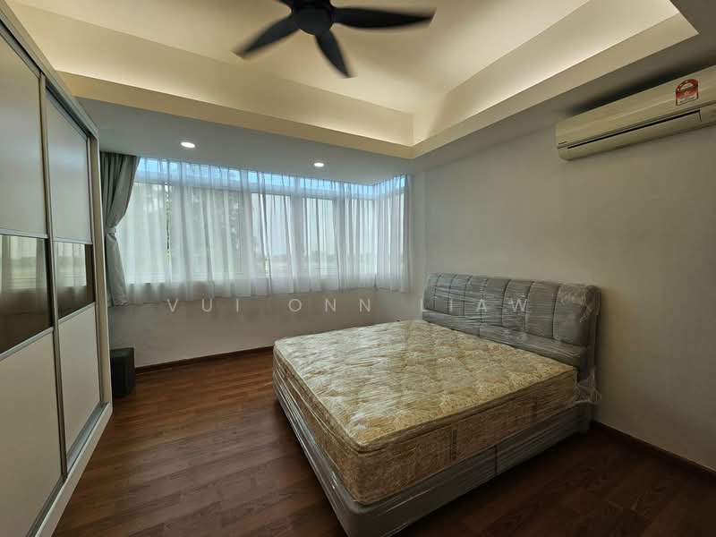 Condominium for Sale at Kristal - Vui Onn Liaw - Bedroom - PropertyGuru.com.my
