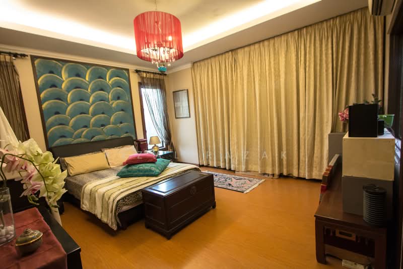 Bungalow for Sale in Petaling Jaya (Selangor) - Rizal Razak - Bedroom - PropertyGuru.com.my