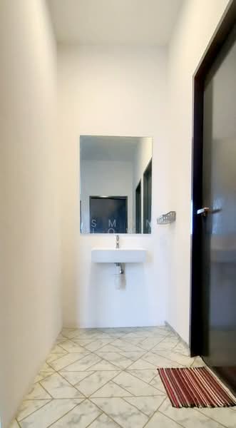 Service Residence for Rent at Henna Residence  @ The Quartz WM - Desmond Low - Bathroom - PropertyGuru.com.my