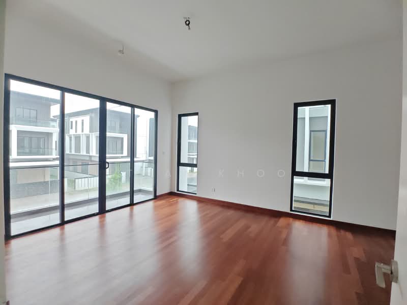 Semi-Detached House for Sale in Kota Damansara (Selangor) - Ethan Khoo - Living Room - PropertyGuru.com.my