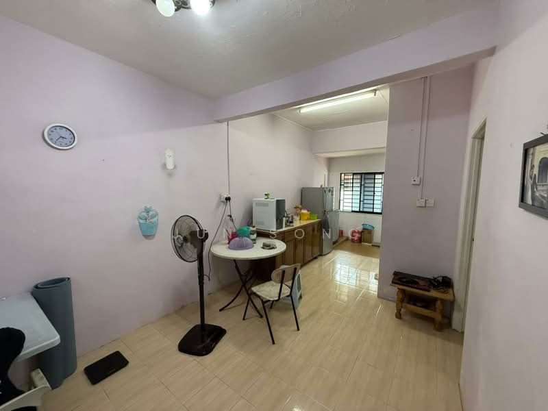 1-storey Terraced House for Sale in Pontian (Johor) - Jun Song - Kitchen - PropertyGuru.com.my