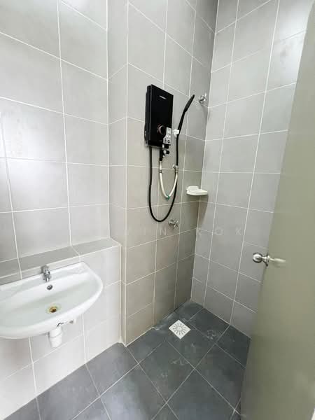 Apartment for Rent at Idaman Abadi - Calvin Kok - Bathroom - PropertyGuru.com.my