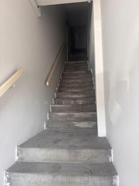 Shop for Rent in Jelapang (Perak) - Nicholas Poh - Entrance - PropertyGuru.com.my