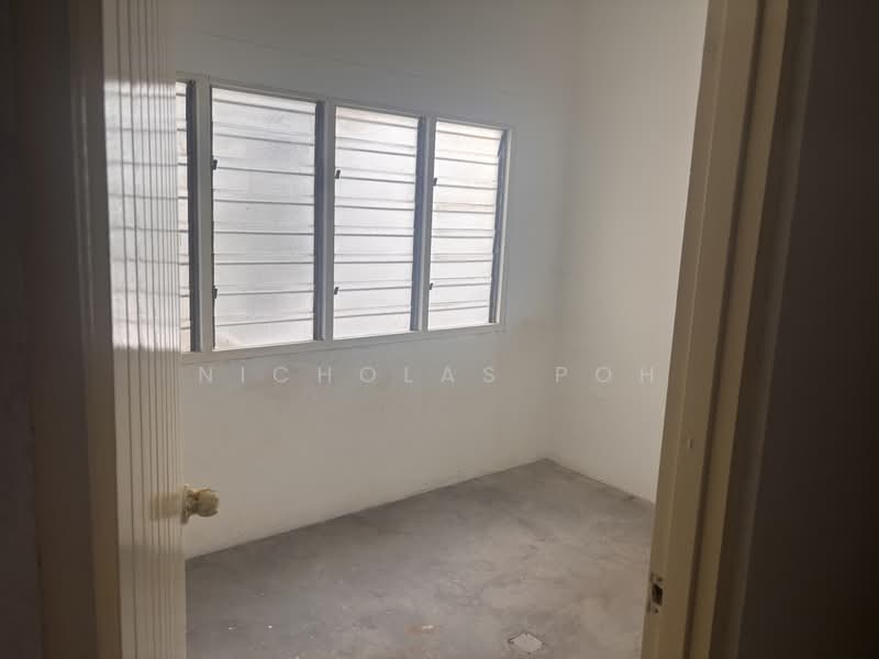 Shop for Rent in Jelapang (Perak) - Nicholas Poh - Interior - PropertyGuru.com.my