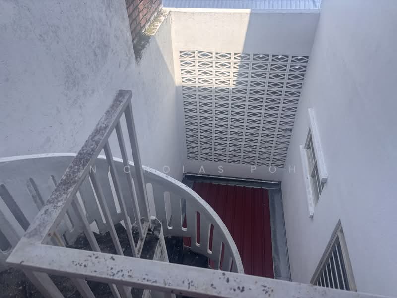 Shop for Rent in Jelapang (Perak) - Nicholas Poh - Exterior - PropertyGuru.com.my