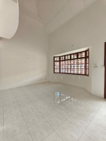 1.5-storey Terraced House for Sale in Taman Pelangi Indah (Ulu Tiram) - Michelle Tey - Living Room - PropertyGuru.com.my