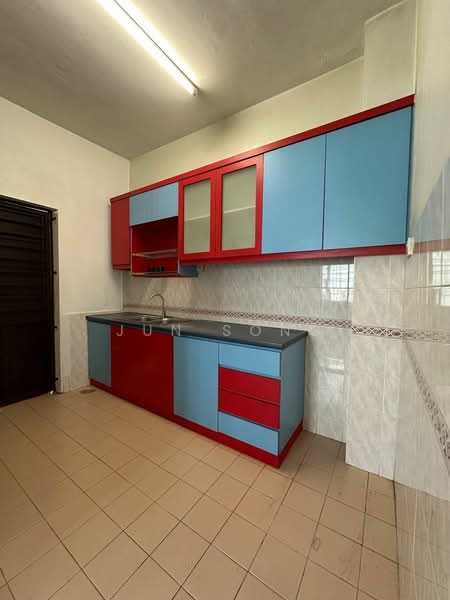 2-storey Terraced House for Sale in Iskandar Puteri (Nusajaya) (Johor) - Jun Song - Kitchen - PropertyGuru.com.my