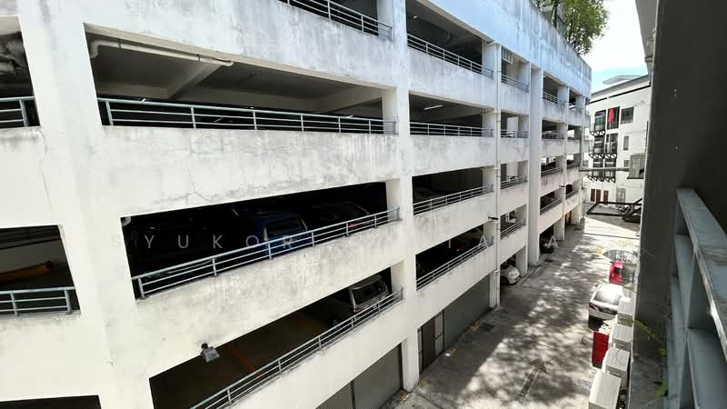 Shop / Office for Rent in Batu Caves (Selangor) - Syukor Hartanah - Car Park - PropertyGuru.com.my